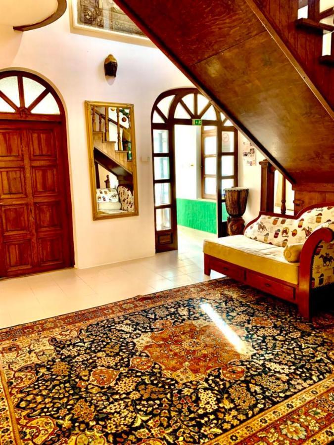 Villa Butterfly Budapest Bagian luar foto